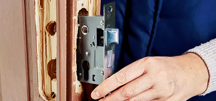 Garage Door Lock Replacement Saratoga Springs